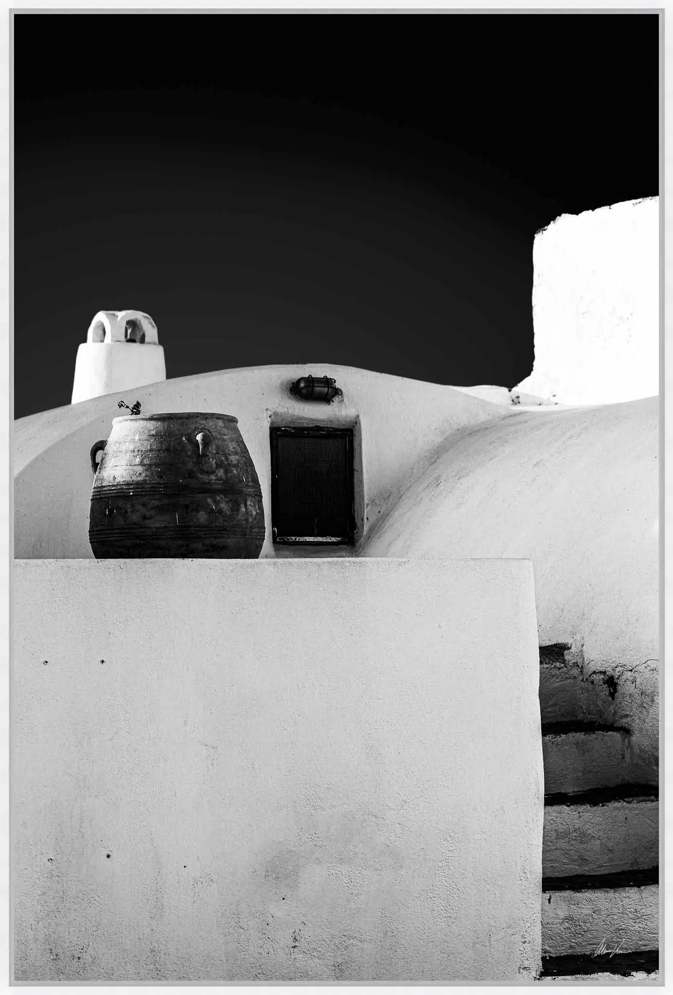 image of Santorini in BW Detail I